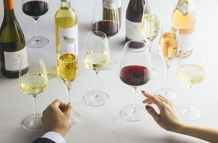 ワイン8種類が楽しめる、ワインビュッフェ