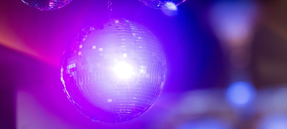 広島の夜に新たな定番「昭和 Disco Night」